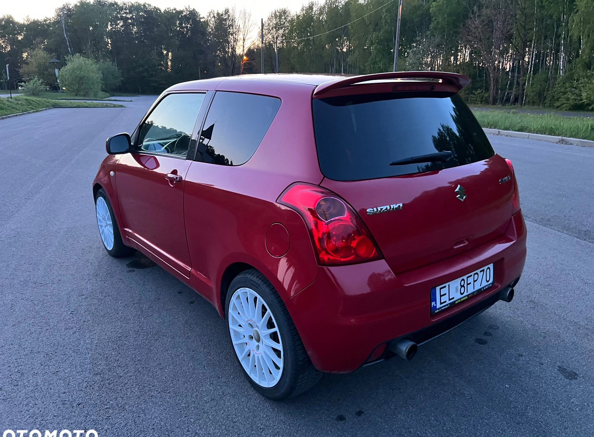 Suzuki Swift cena 14300 przebieg: 233000, rok produkcji 2006 z Wrocław małe 631